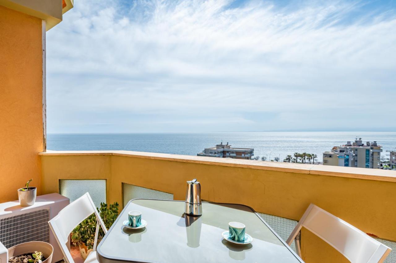 Catania Seaview Apartment With Balcony Exterior foto