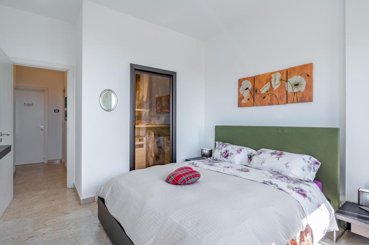 Catania Seaview Apartment With Balcony Exterior foto