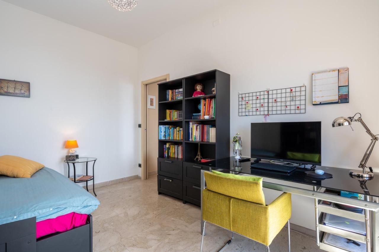 Catania Seaview Apartment With Balcony Exterior foto